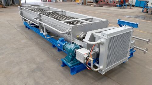 การประยุกต์ใช้สายพานลำเลียงแบบสกรูแลกเปลี่ยนความร้อนที่ควบคุมอุณหภูมิได้อย่างมีประสิทธิภาพในวิศวกรรมเคมี